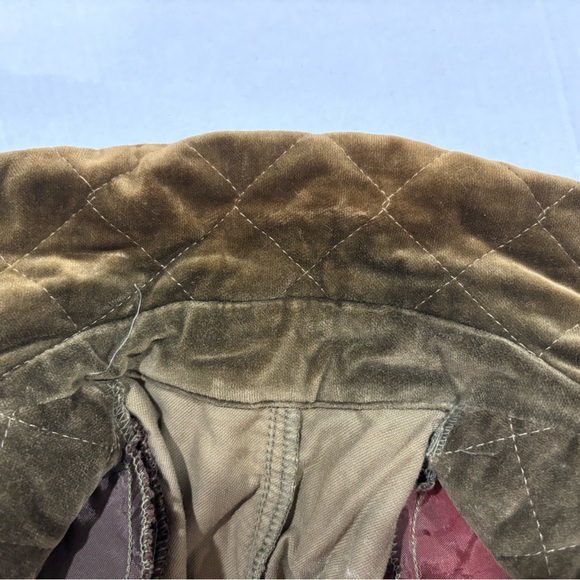 Vintage Olive Green Velvet Blazer with Notched Lapels and Fitted Silhouette Sz 8 - Picture 9 of 9